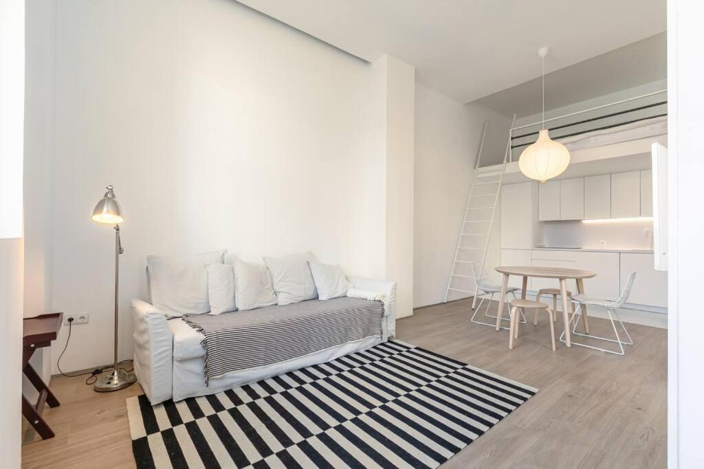 Апартаменты Moderno En El Corazon De Triana Севилья Экстерьер фото